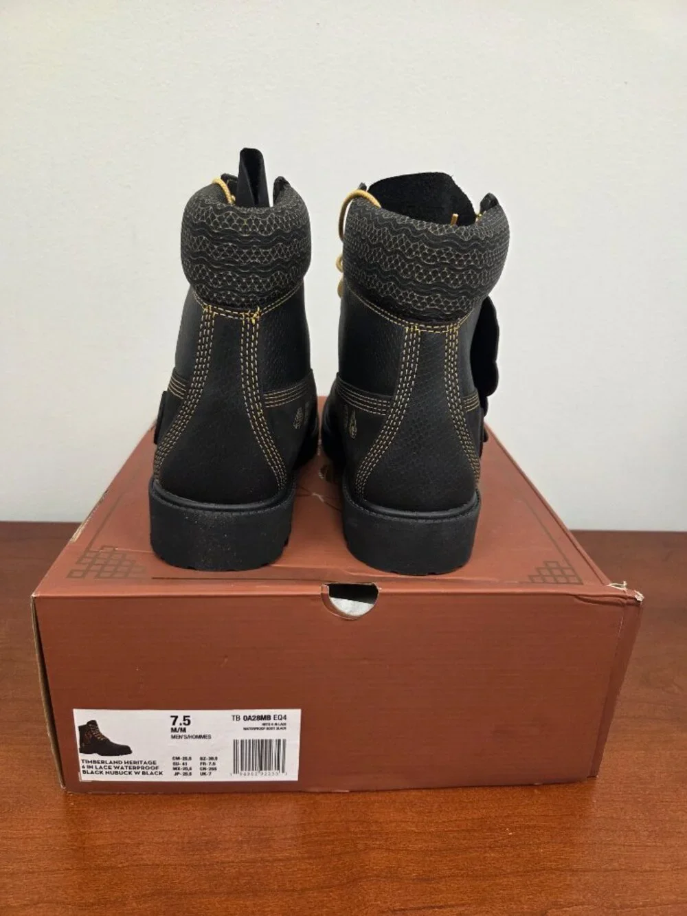 Timberland Heritage Boot Men Black Leather 6 Inch Lace-Up Waterproof Size 7.5